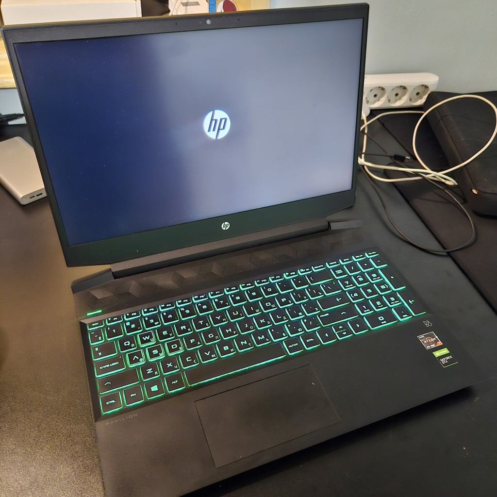 Ноутбук HP Pavilion 15