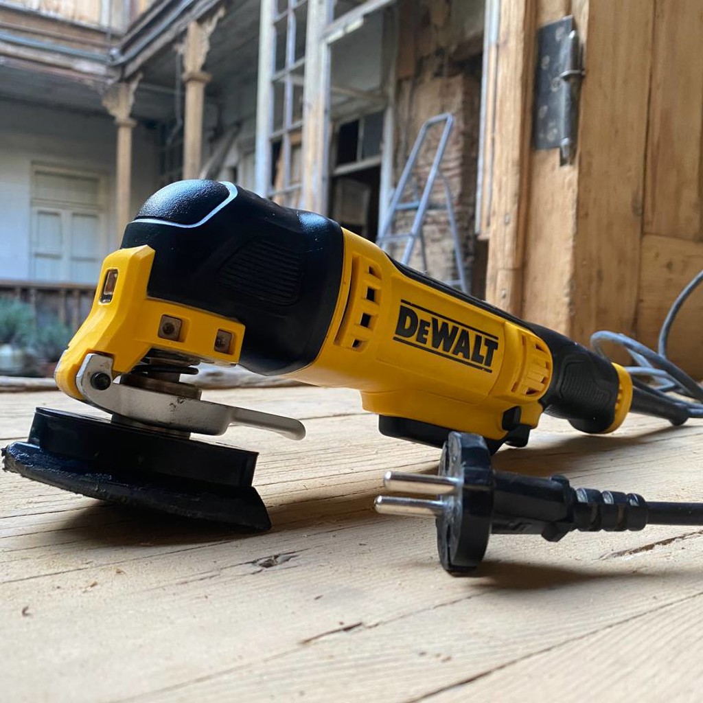 Реноватор DeWALT