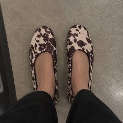 Балетки Zara с коровьим принтом - фото 3