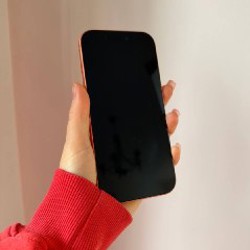 Iphone 17 pro - фото 4
