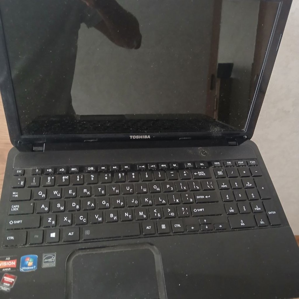 Ноутбук Toshiba