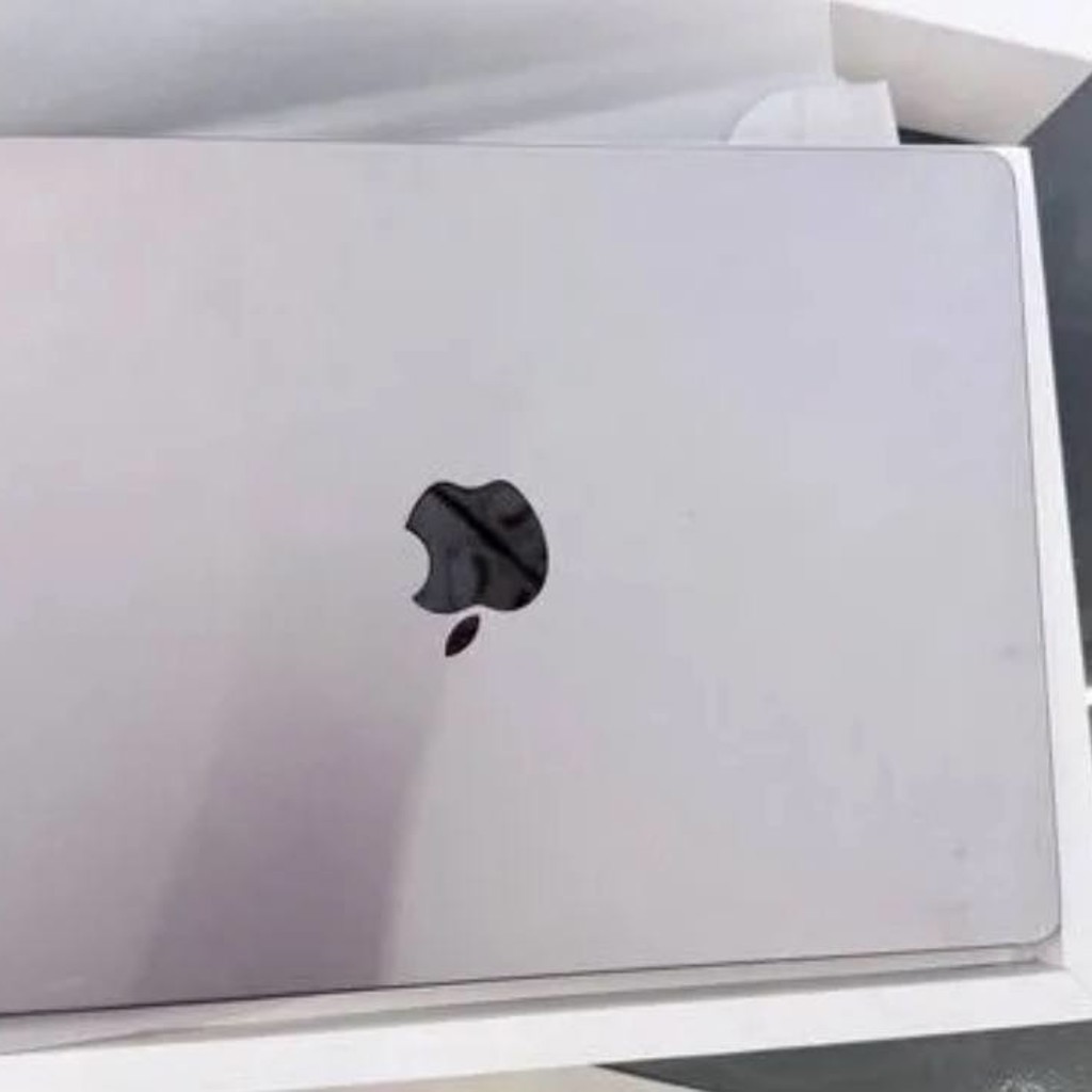 MacBook Pro 14” M2 Pro