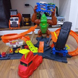 Image 4