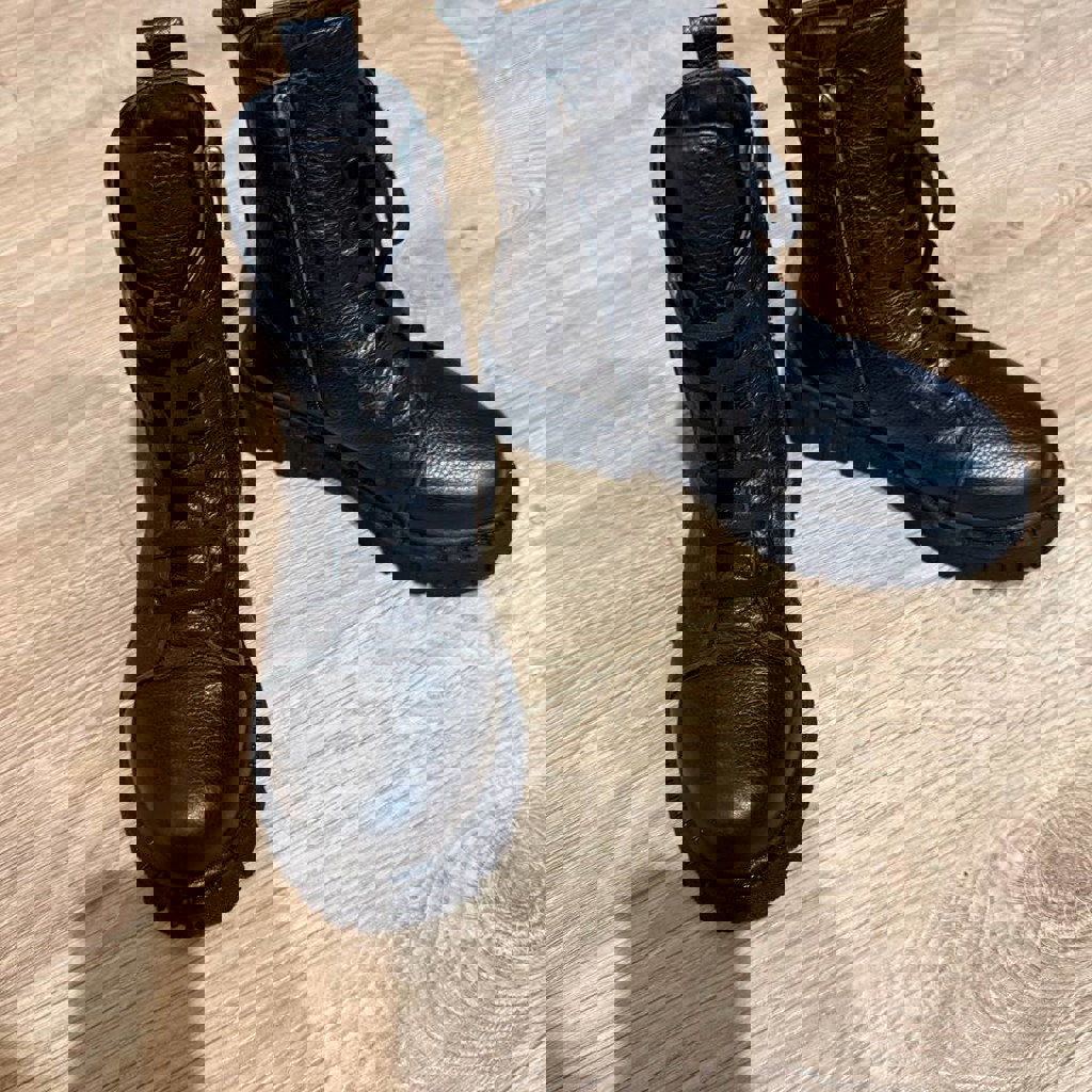 Ботинки для девочки