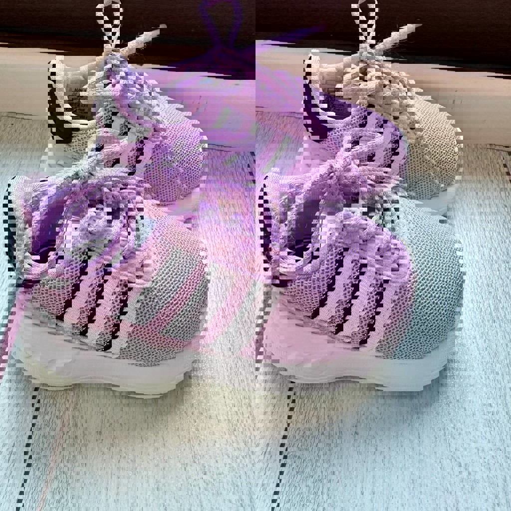 Кроссовки adidas