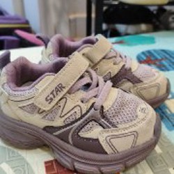 Кроссовки - фото 4