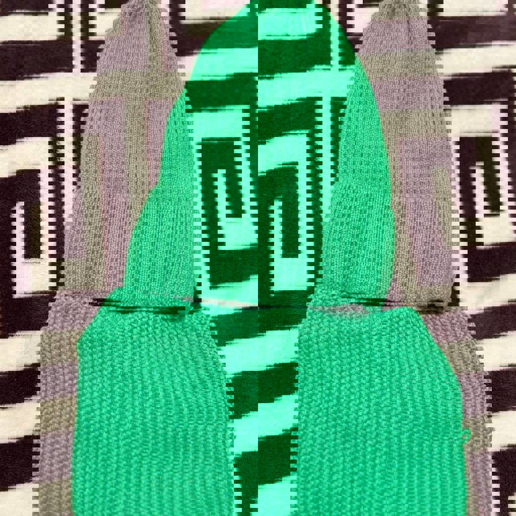 Шапка со снудом зимняя