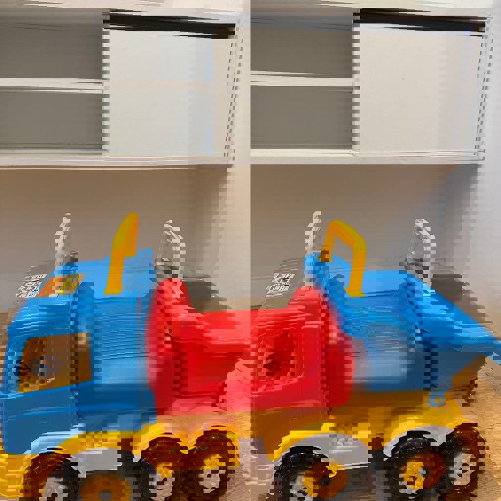 Машинка детская большая