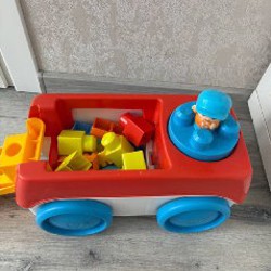 Машинка с конструктором - фото 2