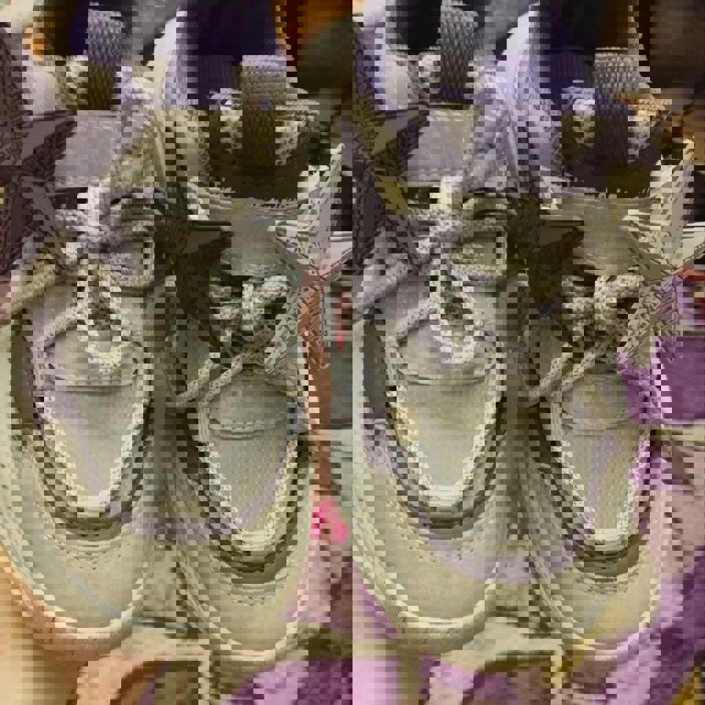 Кроссовки на девочку