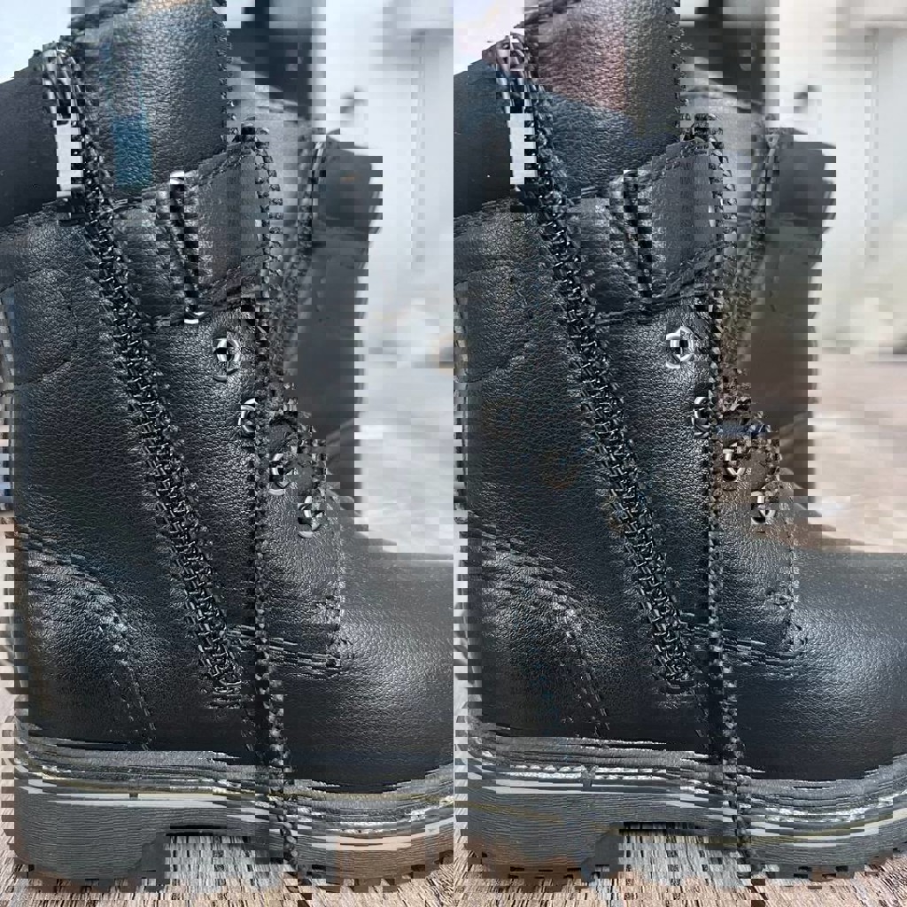 Зимние ботинки для мальчиков