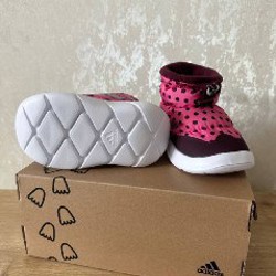 Теплые кроссовки adidas - фото 4