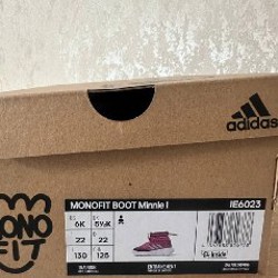 Теплые кроссовки adidas - фото 6