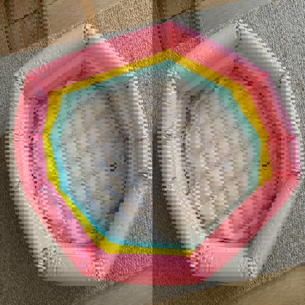 Детский надувной бассейн