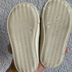 Гнущиеся легкие тапочки для девочки - фото 2