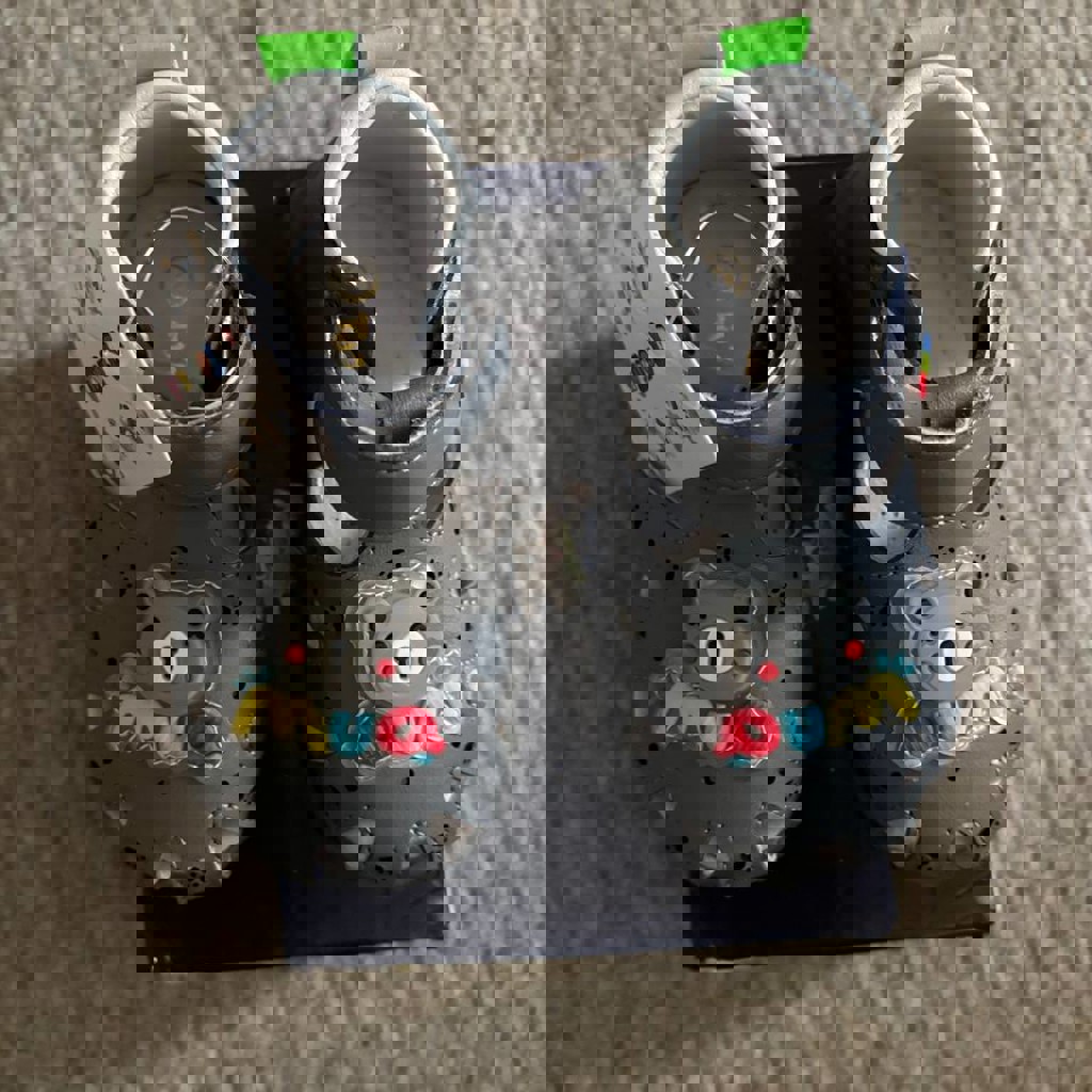 Обувь детская новая