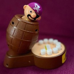 Пластмассовый дрон - фото 5