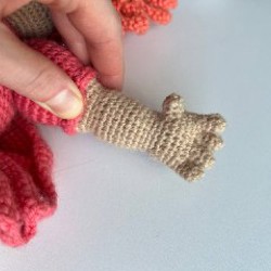 Вязаная игрушка Поньо - фото 4