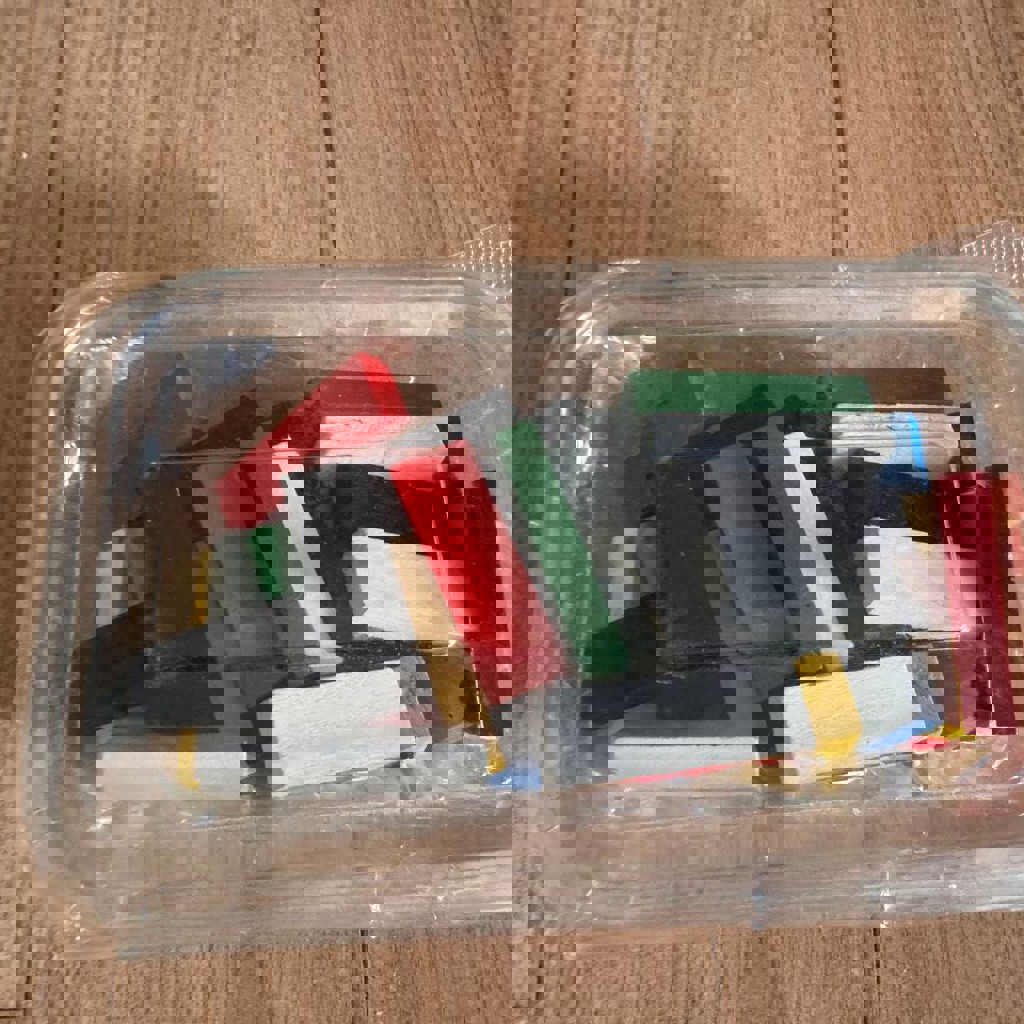 Книга с пазлами