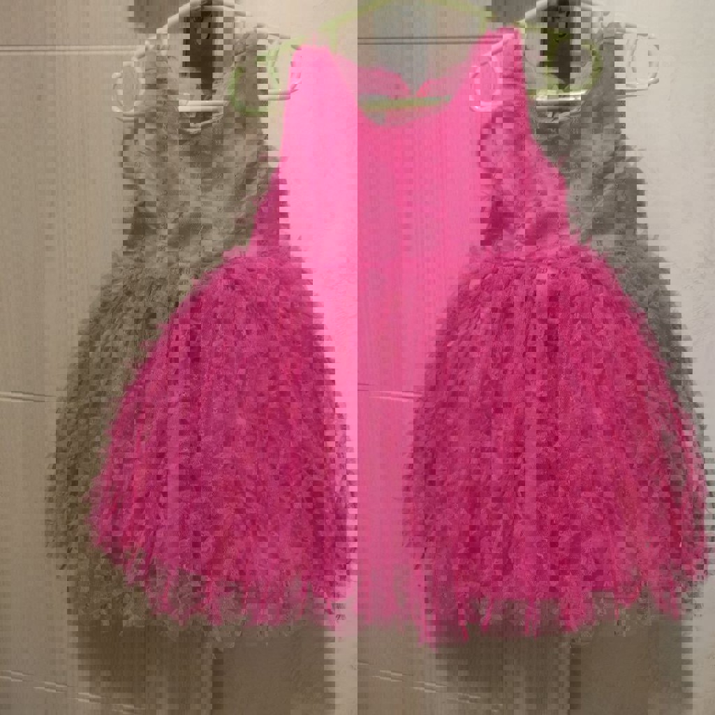 Нарядное платье