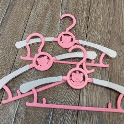 Зелёные вешалки - фото 1