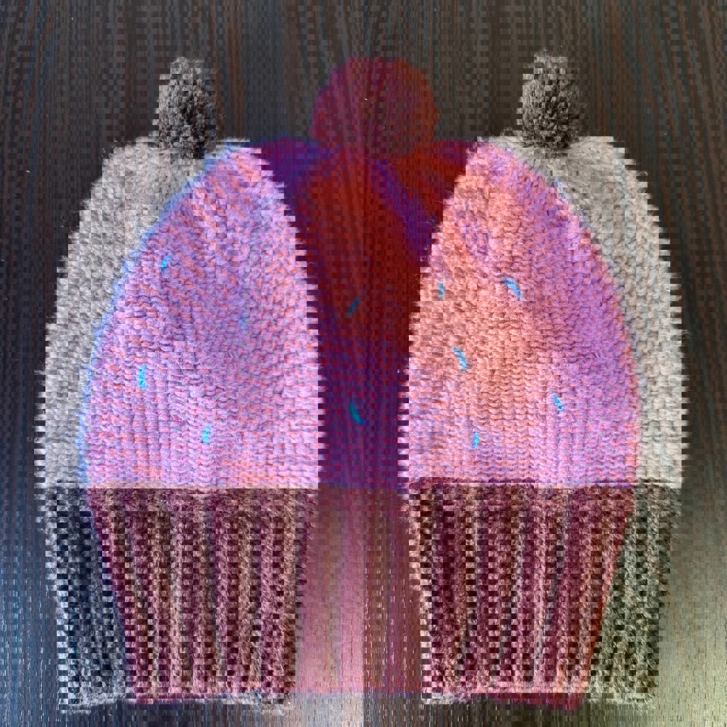 Шапка и манишка