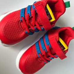 Кроссовки adidas в коллаборации с Lego - фото 4