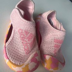 Кроссовки adidas в коллаборации с Lego - фото 7