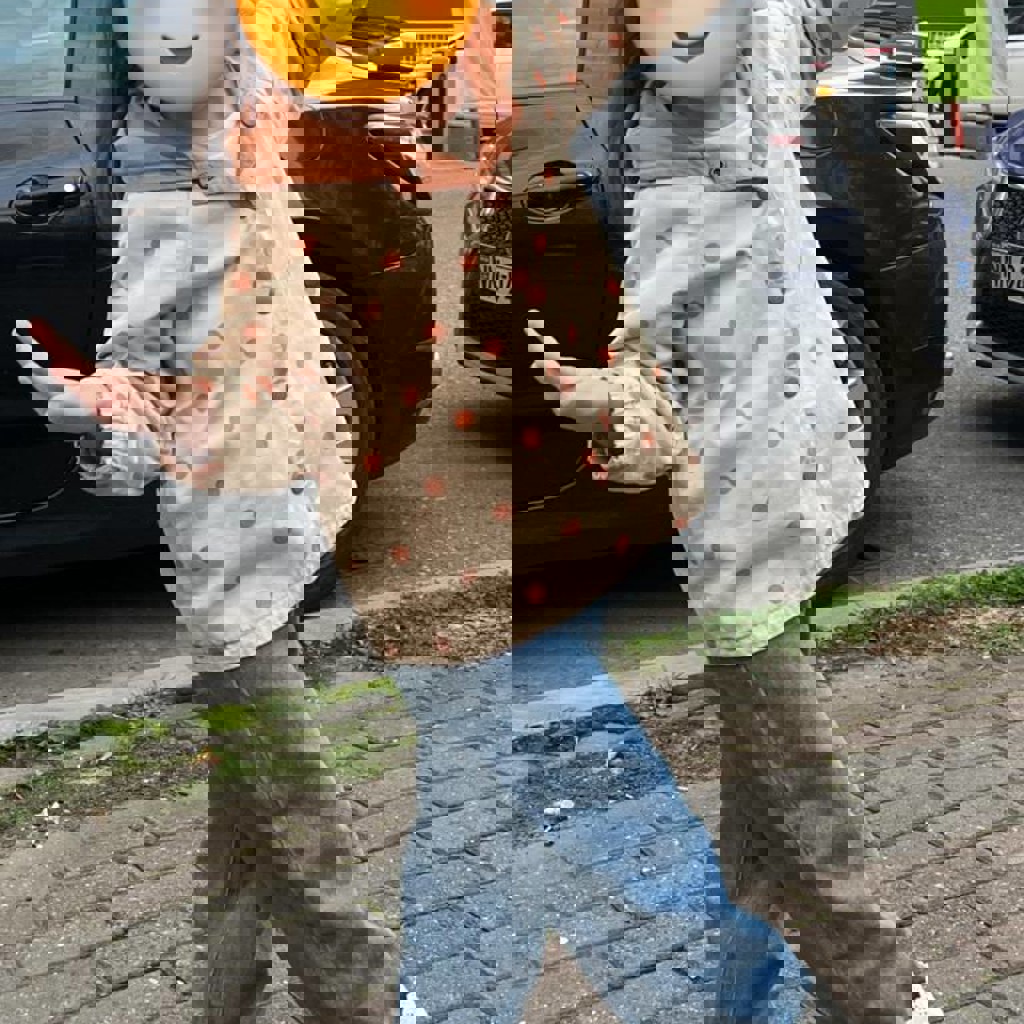 Легкая ветровка