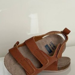 Детская обувь черного цвета - фото 2