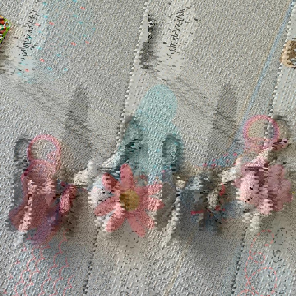 Растяжка на коляску (кроватку)