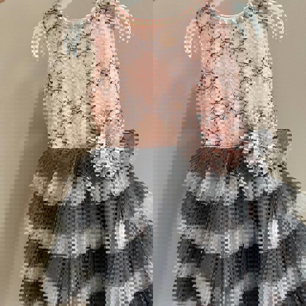 Нарядное платье «бабочка»