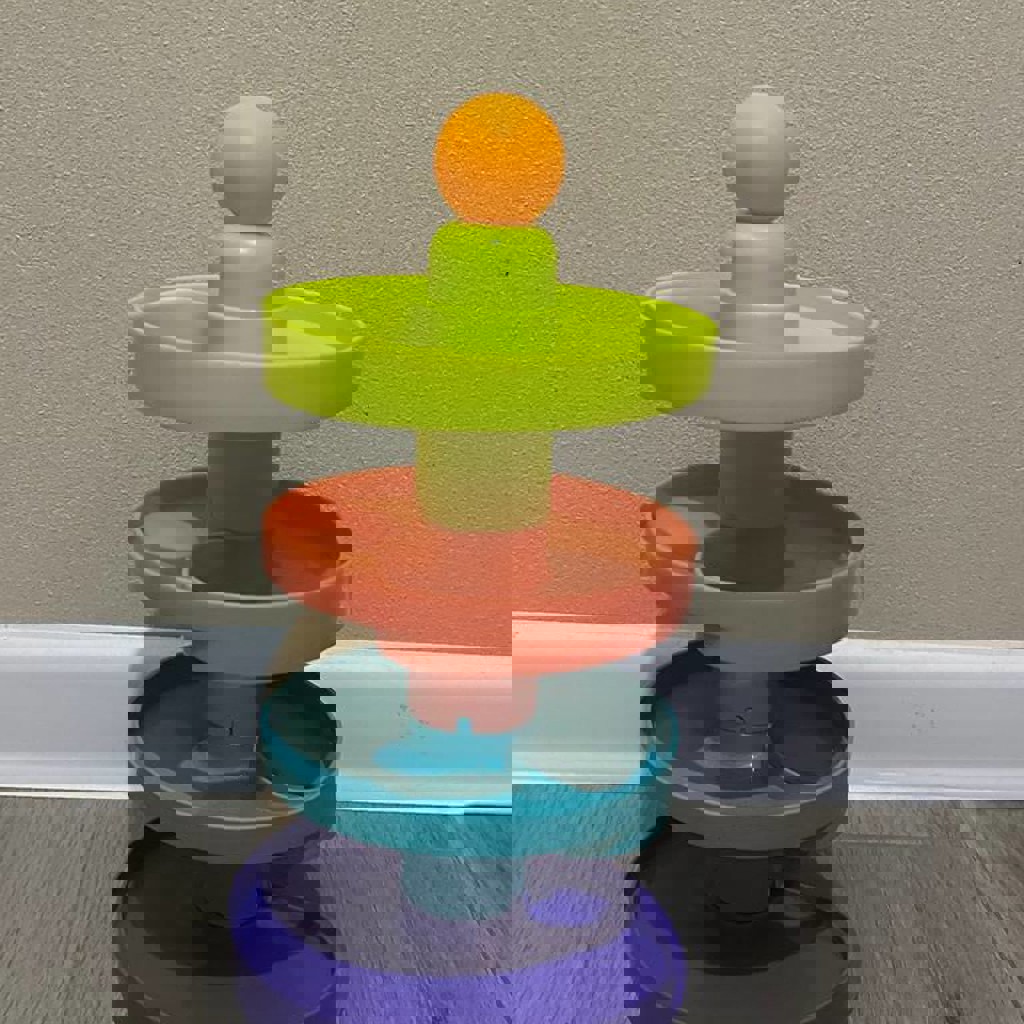 Пирамидка с шариком