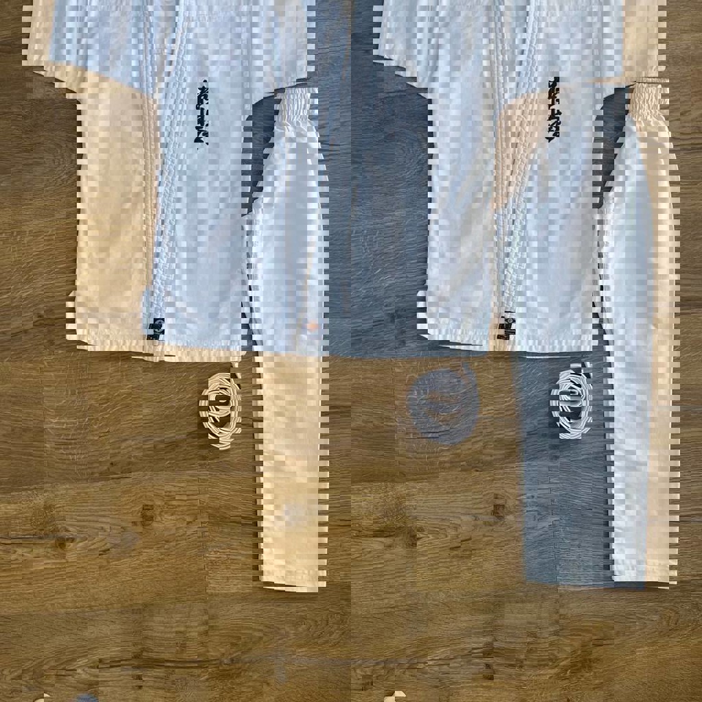 Кимоно для каратэ Киокушинкай