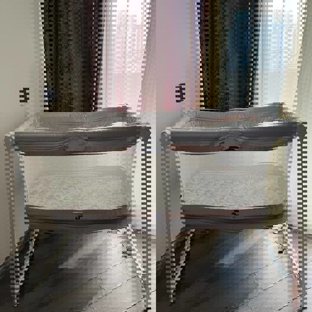 Детская кроватка-манеж Chicco