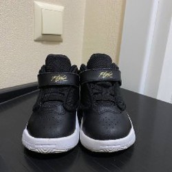 Кроссовки Nike Jordan - фото 1