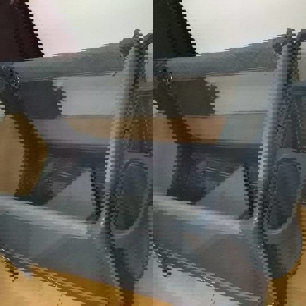 Детская кроватка-манеж