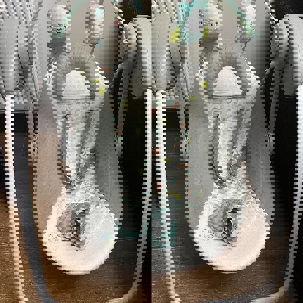 Электронные качели для малышей