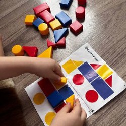 Деревянные игрушки развивающие и конструктор деньеша - фото 3