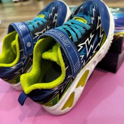 Детские кроссовки Geox с подсветкой - фото 2