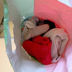 Вскрытая пачка подгузов - фото 2