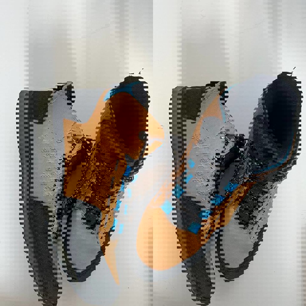 Ботинки утепленные