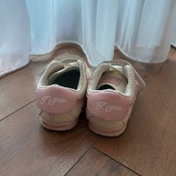 Кроссовки - фото 2