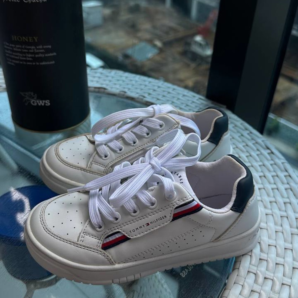 Детские кроссовки Tommy Hilfiger