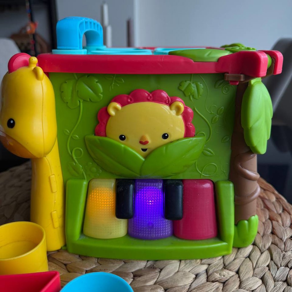 Развивающая игрушка