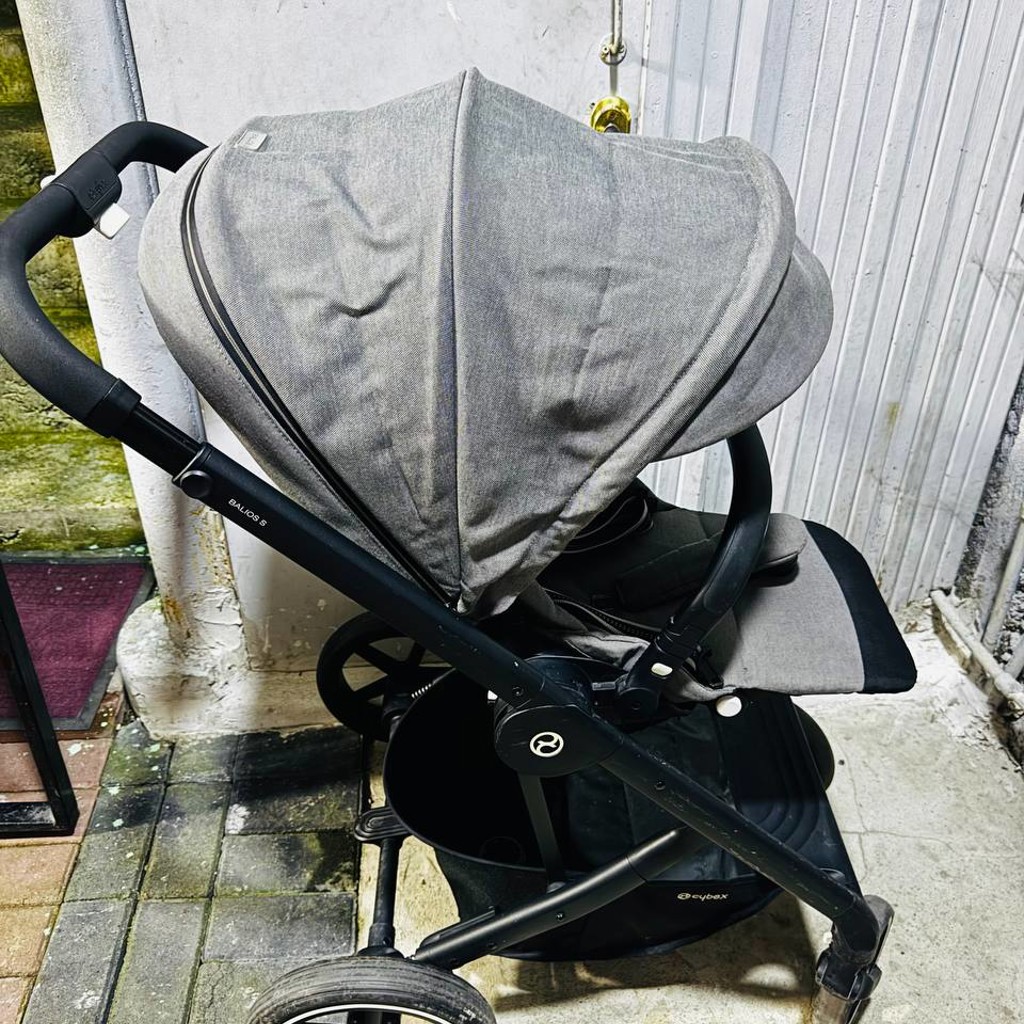 Прогулочная коляска Cybex Bailos S Lux