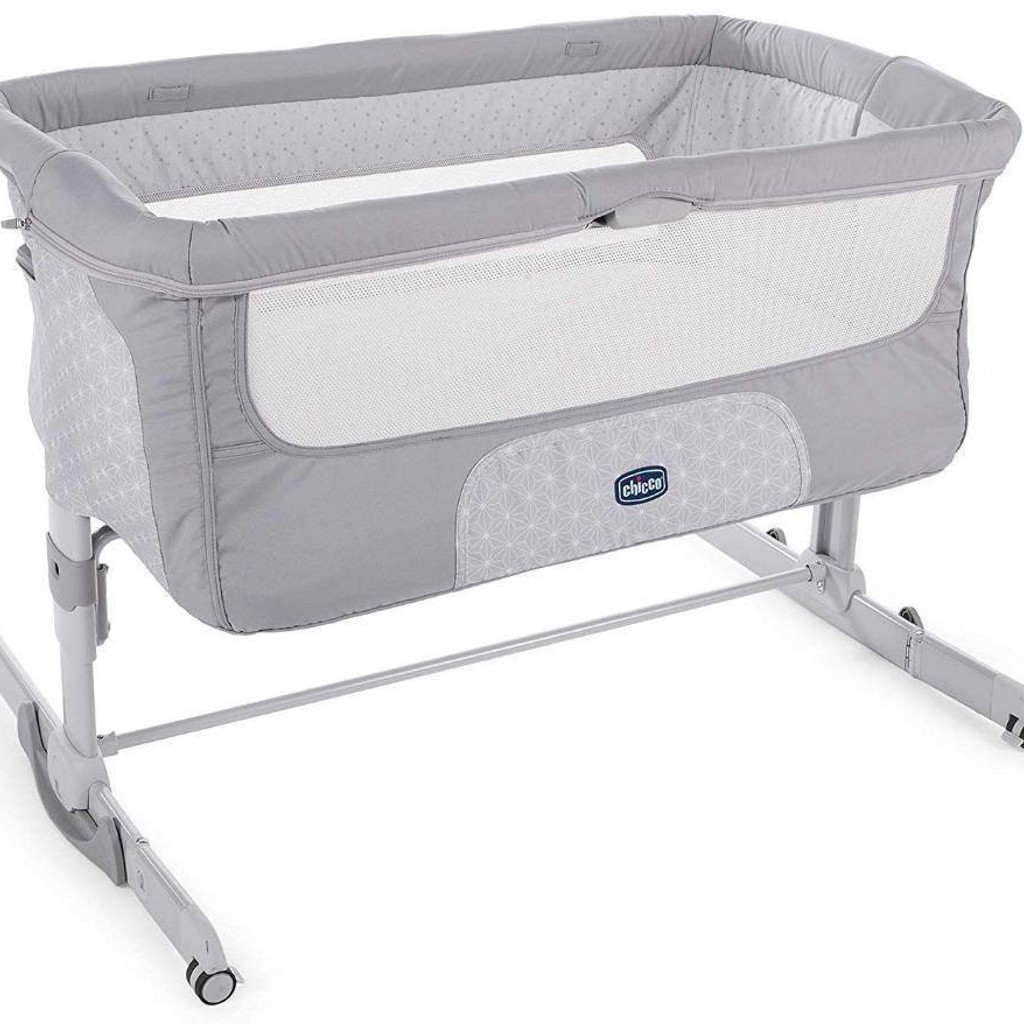 Приставная кроватка Chicco Next2Me Dream