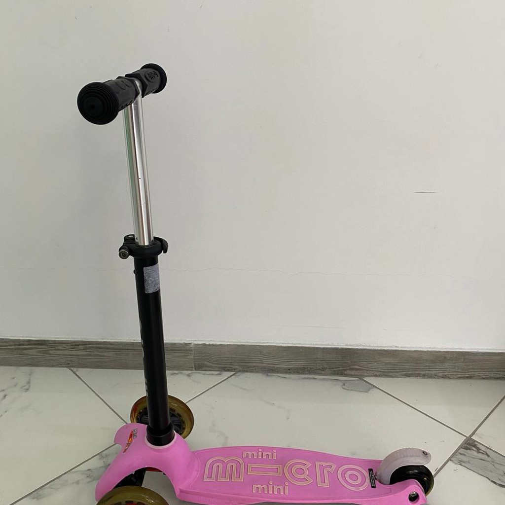 Самокат Deluxe Mini Micro
