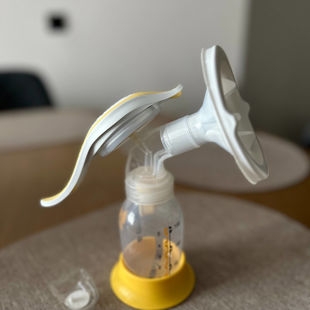 Молокоотсос Medela