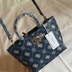 Сумка черная от Tommy Hilfiger - фото 2